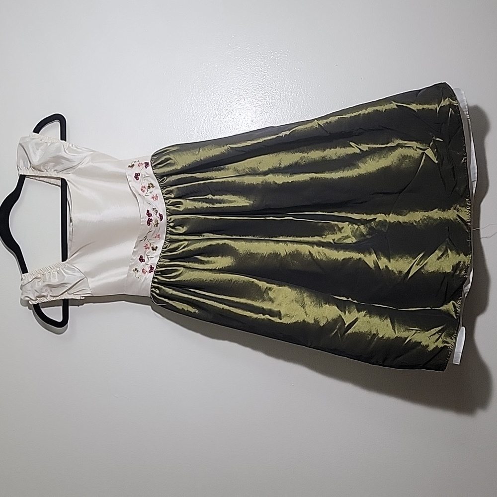 Satin zipper dress girls size 7-8